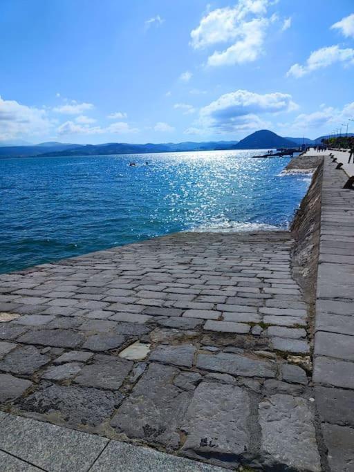 Alojamiento Nuevo Con Vistas A La Marisma Y Gran Terraza Bárcena de Cicero Kültér fotó